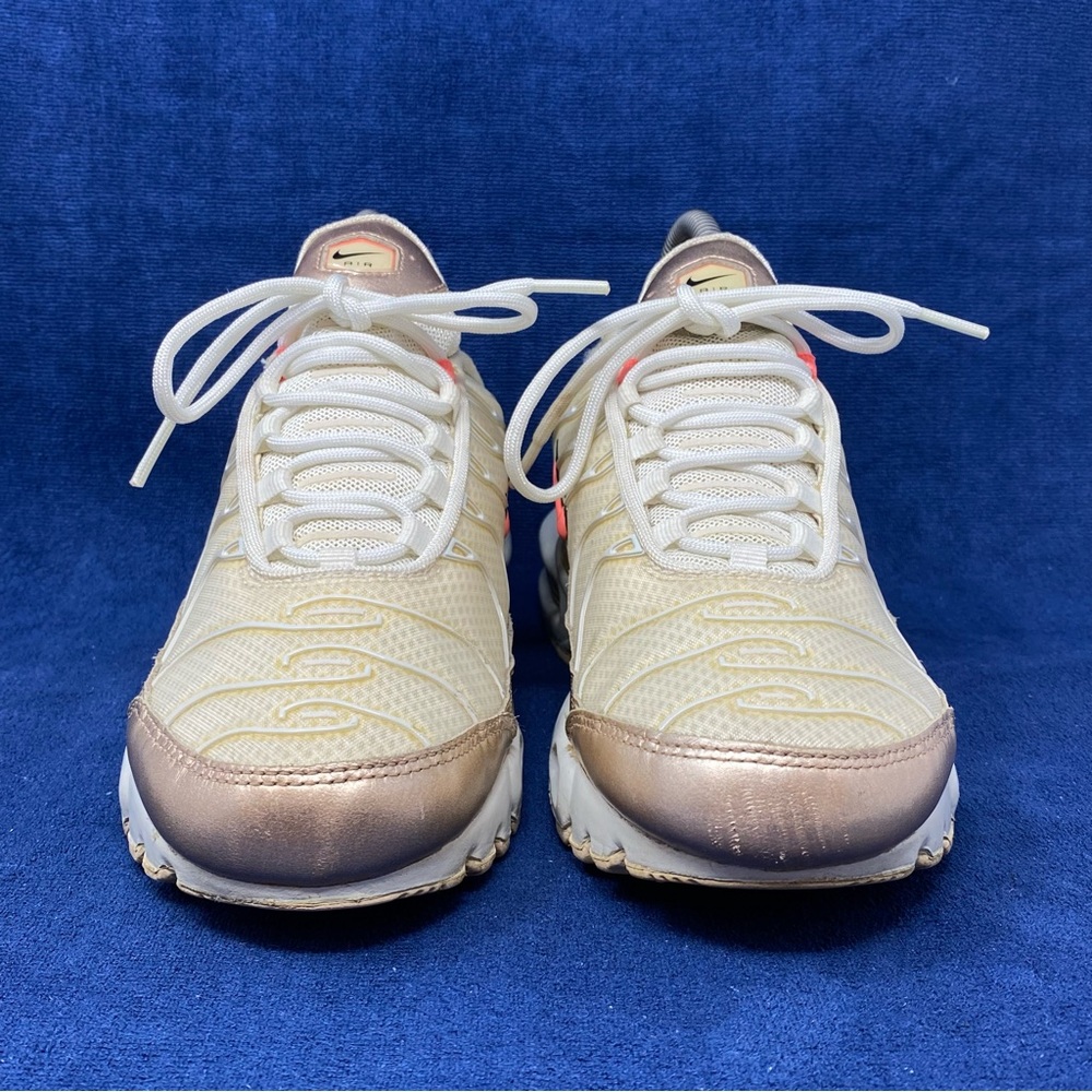Nike air max plus “orewood brown” women’s athletic sneakers size 7 US - Picture 3 of 9